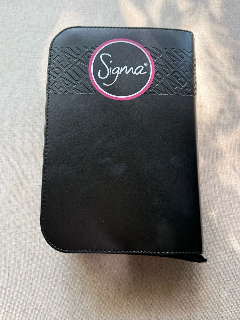 Sigma Beauty Professional Makeup Brush Case Travel Organizer Black Faux Leather